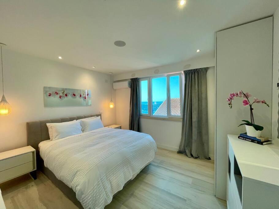 Modern 2Bdrm Apt Luxeview4- Seaview دوبروفينك المظهر الخارجي الصورة